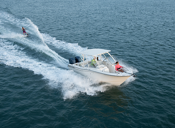 Already a great platform for family fun, bowriders such as Regal®, Chaparral®, and Cobalt®, and deck boats from Starcraft® and Hurricane®, come with features ideal for tow sports.