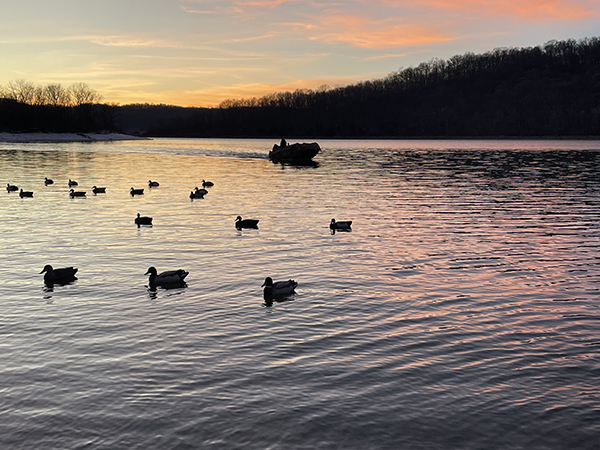 Yamaha-Boaters-LogVol13No34LowenDuckHuntingimage2.jpg Waterfowl hunting is one of Yamaha Pro Bill Lowen's favorite pastimes in the offseason.
