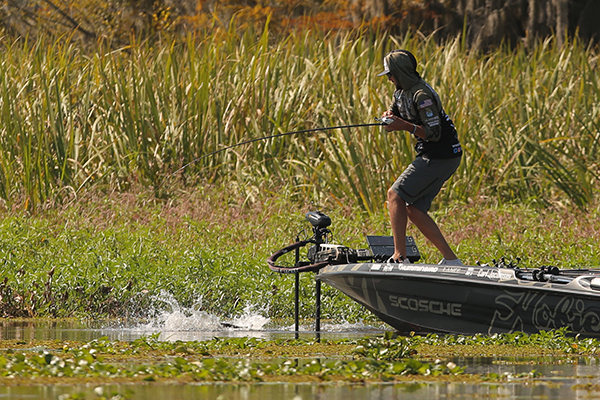 YamahaFishinVol14No1Jocumsenimage4.JPG